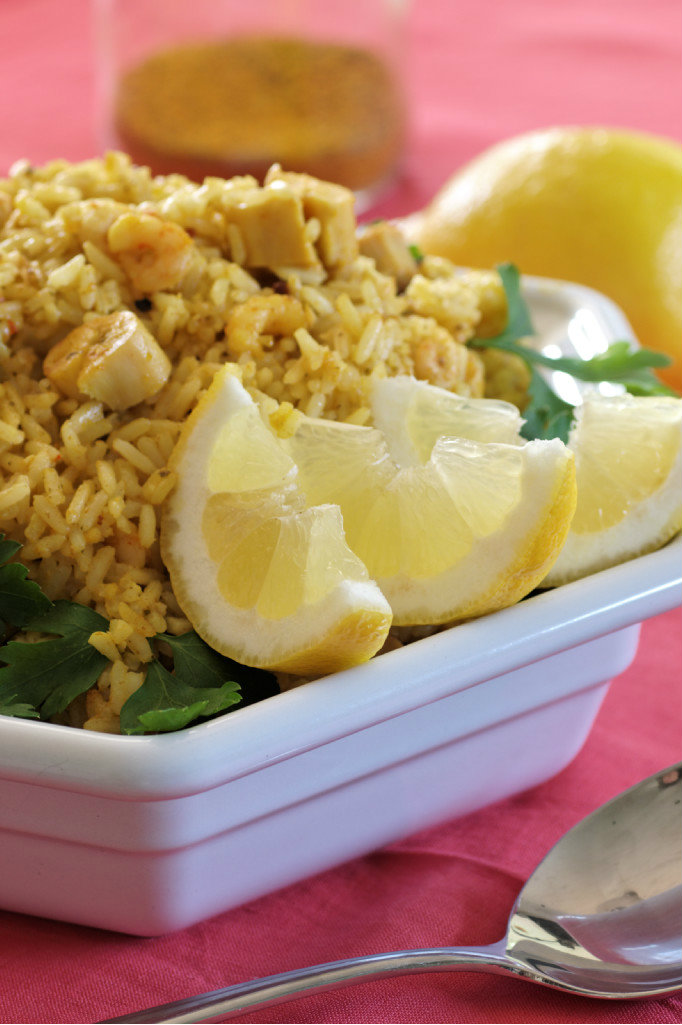 Spāņu zvejnieku ēdiens Paella latviešu variācijās