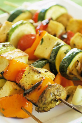 Tofu un dārzeņu iesmiņi