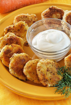 Krāsainie kartupeļu un burkānu plāceņi