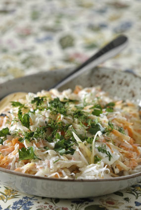 Kāļu salāti ar rutkiem