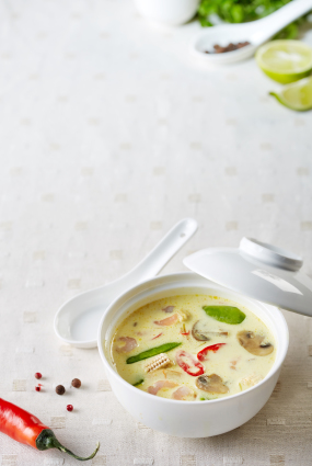 Tom kha zupa