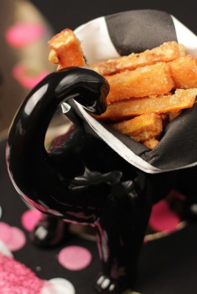 Paštaisīti vistas nageti ar saldo kartupeļu frī