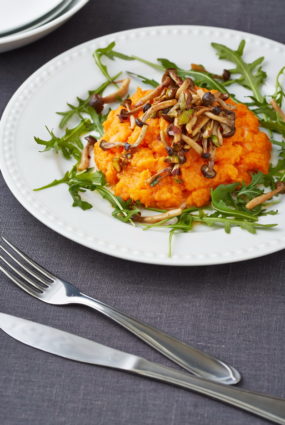 Saldo kartupeļu biezenis ar šmeji sēnēm