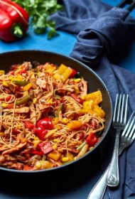 Fiksais vistas “wok”