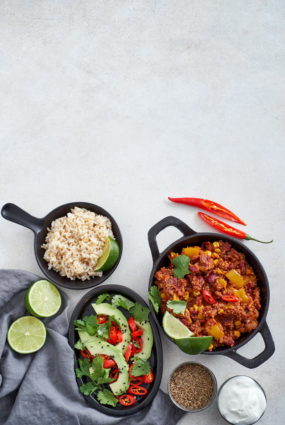 Kvinojas čili ar kakao