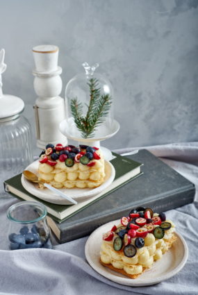 Millefeuille jeb kārtainās mīklas kūka ar vārīto krēmu