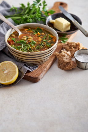 Marokāņu lēcu un turku zirņu zupa