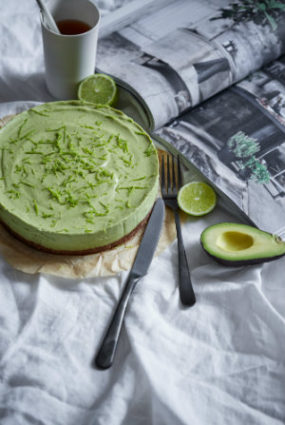 Laimīgā avokado kūka