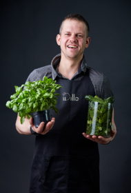 Jāņa Burbas slavenie burbuļgurķīši