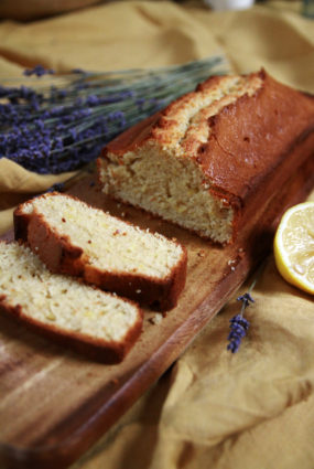 Citronu lavandas kēkss