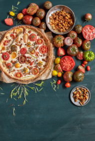 Tomātu un gaileņu tarte