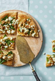 ĀTRĀ PICA AR KAZAS SIERU