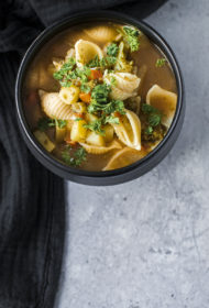 Dārzeņu minestrone