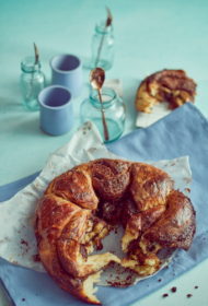 Šokolādes pīne (babka)
