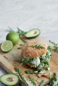 Paltusa steiks burgerī