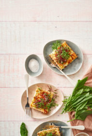 Rikotas siera un skābeņu tarte