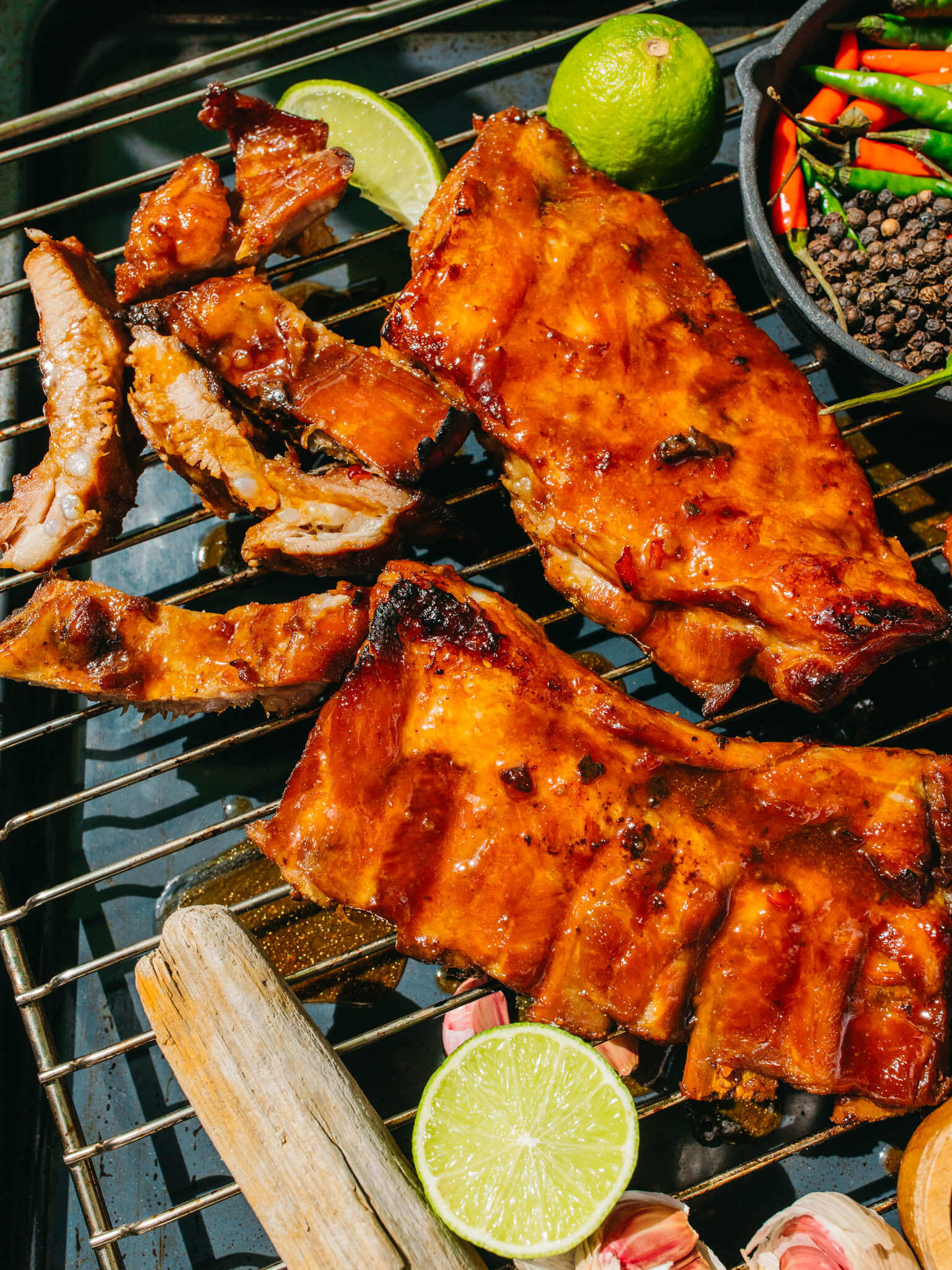 Cūkgaļas ribiņas Āzijas marinādē