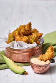 Fritētas avokado daiviņas