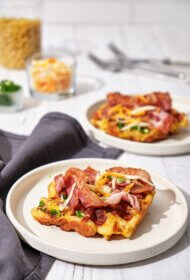 Mac and cheese vafeles