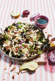 VIOLETIE PAVASARA SALĀTI