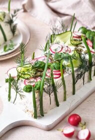 Sendviča kūka ar šķiņķi