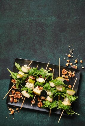 Bumbieru un gorgonzolas siera salātu iesmiņi