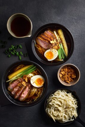SHOYU RAMEN AR PĪLES FILEJU