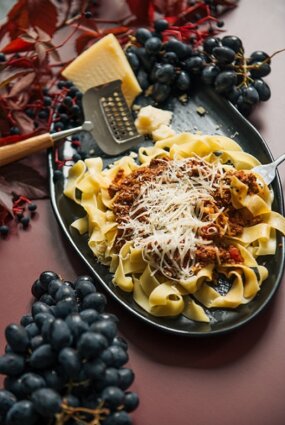 Liellopa ragū ar tagliatelle pastu