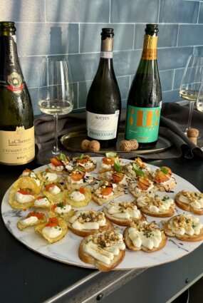 Uzkodu plate Itālijas, Spānijas un Francijas garšās